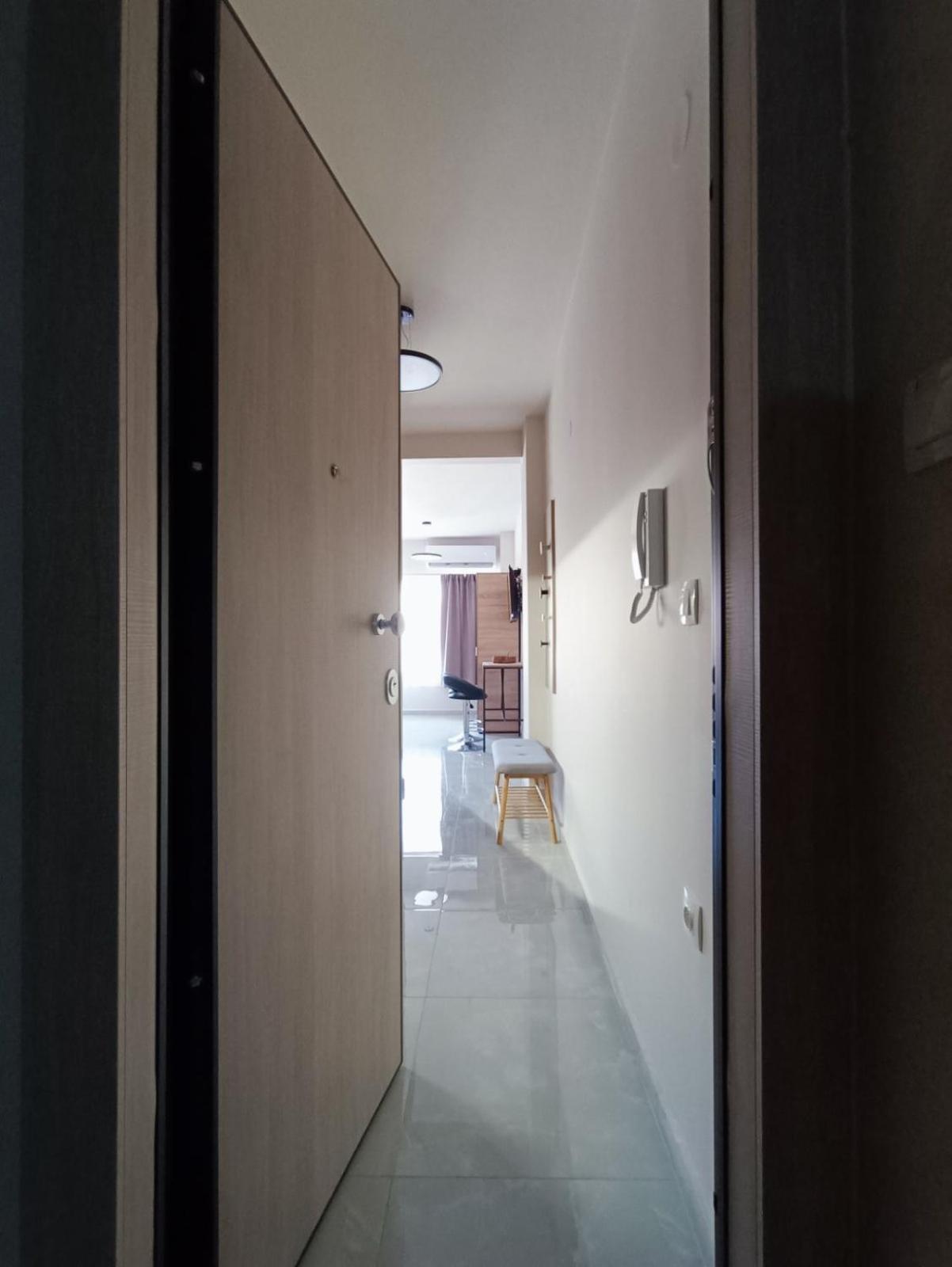 Central Studio In Veria Kültér fotó