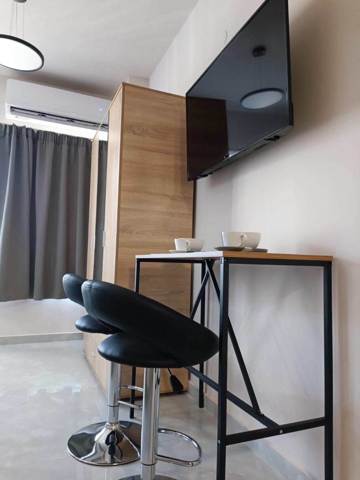 Central Studio In Veria Kültér fotó