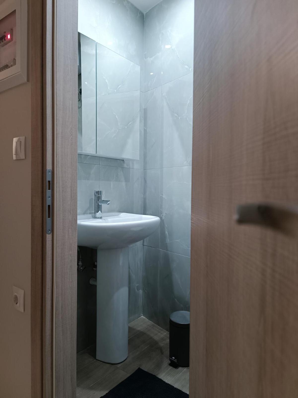 Central Studio In Veria Kültér fotó