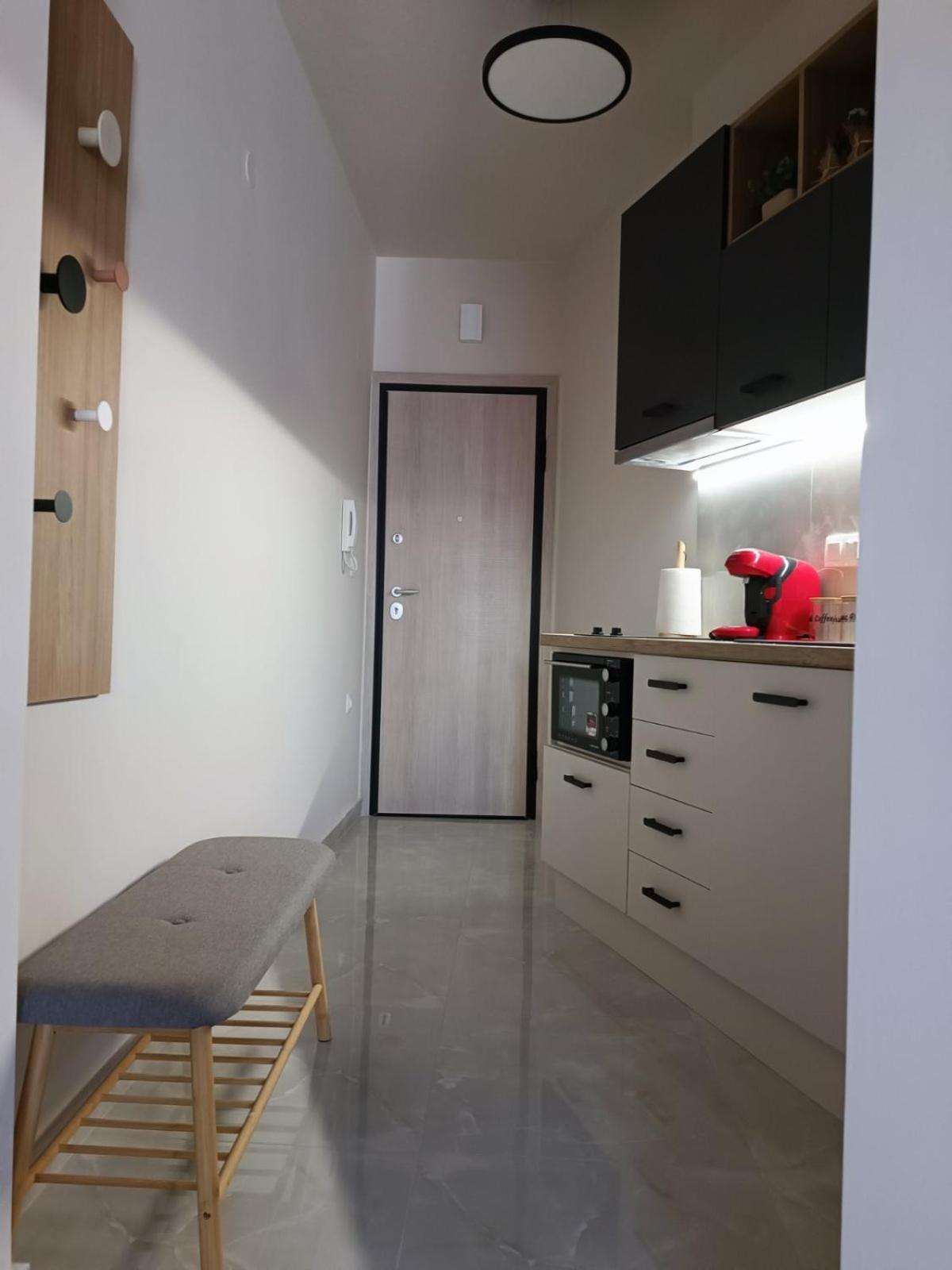 Central Studio In Veria Kültér fotó